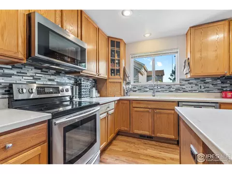 6411 Stagecoach Ave, Longmont, CO 80504 photo 12