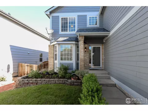 6411 Stagecoach Ave, Longmont, CO 80504 photo 2
