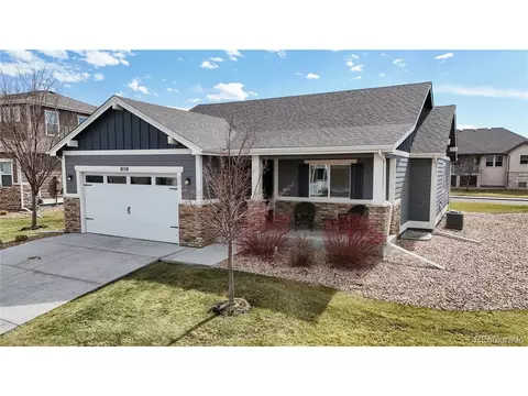 8158 Eagle Dr, Greeley, CO 80634