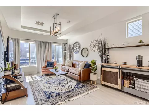 19079 E 54th Pl, Denver, CO 80249 photo 5