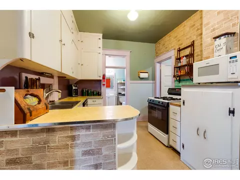 2116 8th St, Greeley, CO 80631 photo 4
