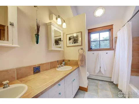 425 Hawthorn Ave, Boulder, CO 80304 photo 25