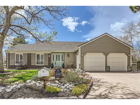 7112 S Newport Ct, Centennial, CO 80112