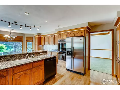 7433 Park Cir, Boulder, CO 80301 photo 9