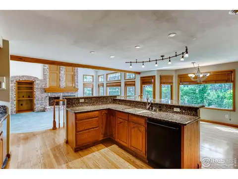 7433 Park Cir, Boulder, CO 80301 photo 7