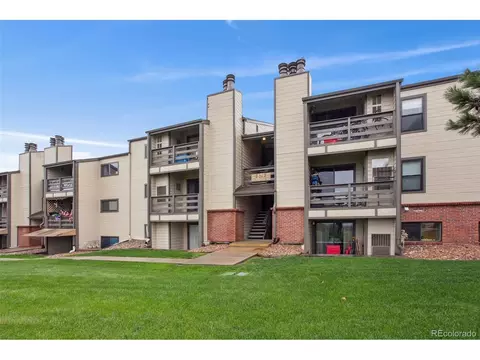 579 Wright St #204, Lakewood, CO 80228 photo 1