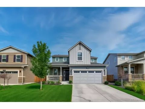 1066 S Eaton Park Ct, Aurora, CO 80018