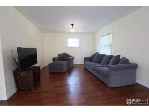612 Cameron St, Brush, CO 80723 photo 3