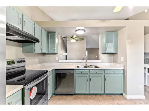 17322 E Ford Dr, Aurora, CO 80017 photo 5