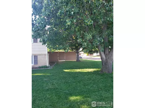 445 E Johnson St, Holyoke, CO 80734 photo 2