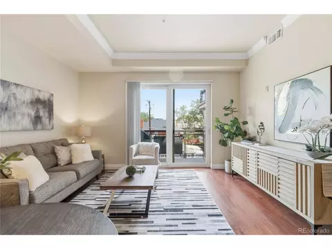 1700 N Emerson St #304, Denver, CO 80218