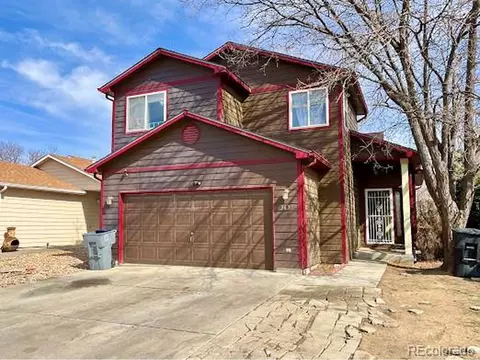 363 Wadsworth Cir, Longmont, CO 80504