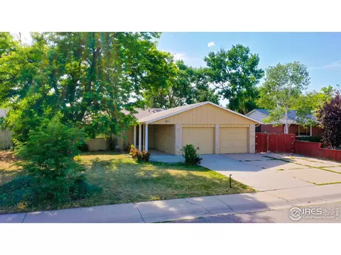 1207 Cedar Dr, Berthoud, CO 80513 photo 2