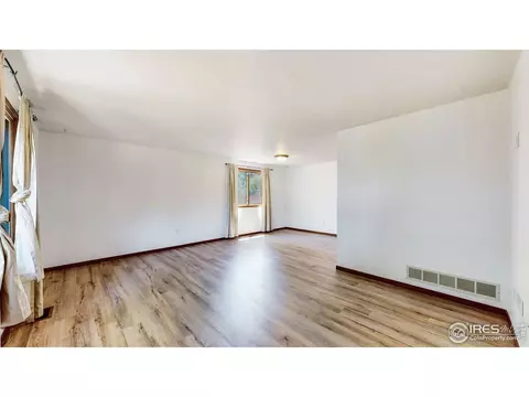 1207 Cedar Dr, Berthoud, CO 80513 photo 3
