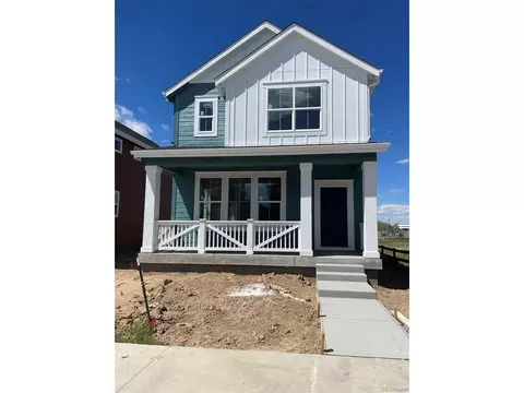 725 Cottonwood Ave, Bennett, CO 80102
