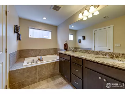 765 Robert St, Longmont, CO 80503 photo 25