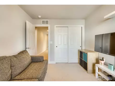 16086 E Warner Dr, Denver, CO 80239 photo 28