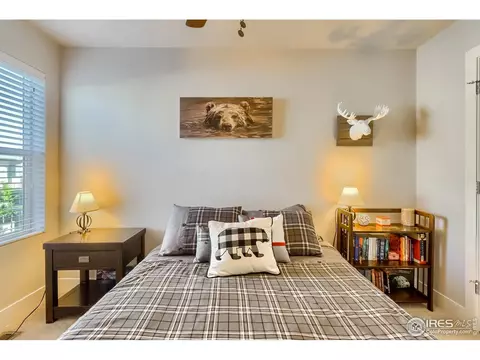 16086 E Warner Dr, Denver, CO 80239 photo 22