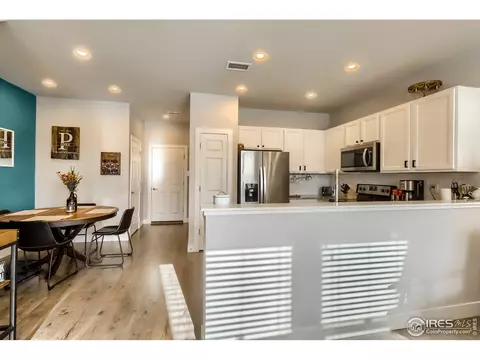 16086 E Warner Dr, Denver, CO 80239 photo 11