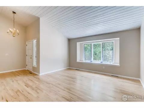 4679 Apple Way, Boulder, CO 80301 photo 3