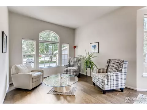 5895 Summerset Ave, Longmont, CO 80504 photo 3