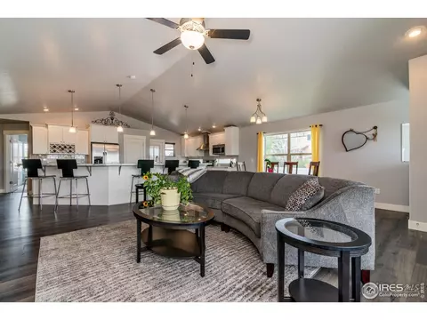 809 5th St, Frederick, CO 80530 photo 5