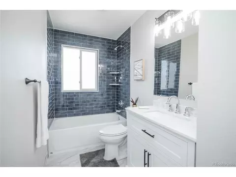 5539 Atchison St, Denver, CO 80239 photo 12