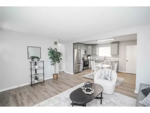 5539 Atchison St, Denver, CO 80239 photo 4