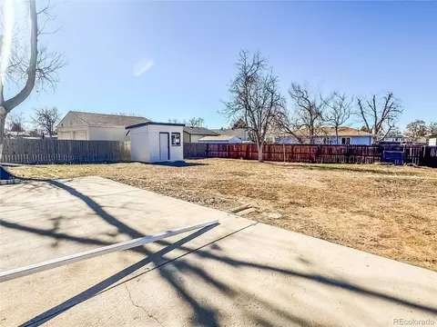 5539 Atchison St, Denver, CO 80239 photo 31