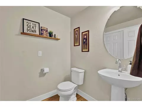 16042 E 47th Pl, Denver, CO 80239 photo 11