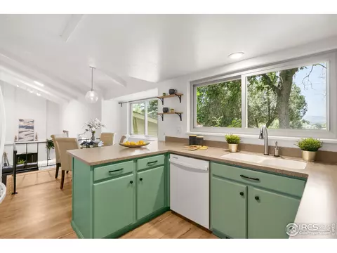 4805 Devonshire St, Boulder, CO 80301 photo 8