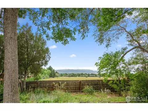 4805 Devonshire St, Boulder, CO 80301 photo 3