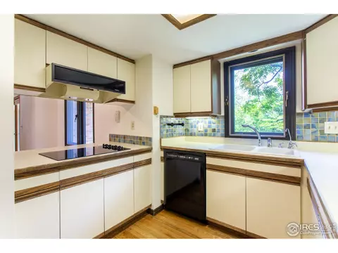 1730 Ithaca Dr, Boulder, CO 80305 photo 7