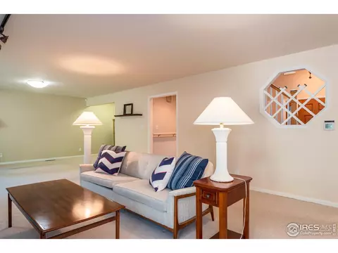4893 Briar Ridge Ct, Boulder, CO 80301 photo 17