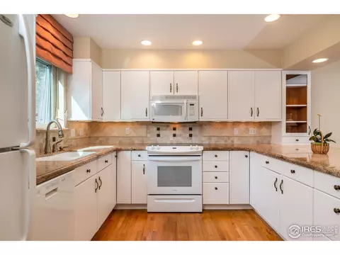 4893 Briar Ridge Ct, Boulder, CO 80301 photo 8