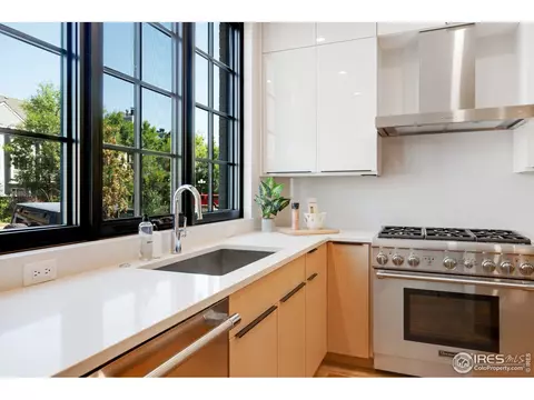 2126 Pearl St #B, Boulder, CO 80302 photo 5