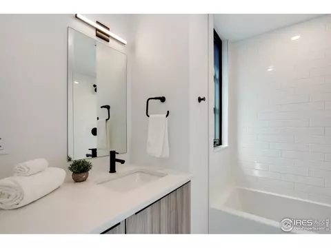 2126 Pearl St #B, Boulder, CO 80302 photo 15