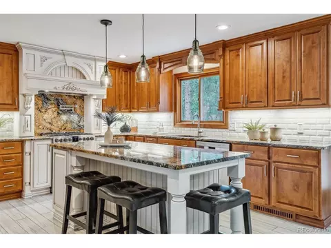 6723 Perry Park Blvd, Larkspur, CO 80118