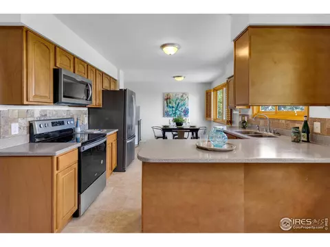 4687 Gordon Dr, Boulder, CO 80305 photo 6