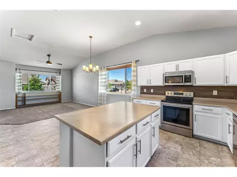 538 El Diente Ave, Windsor, CO 80550 photo 11