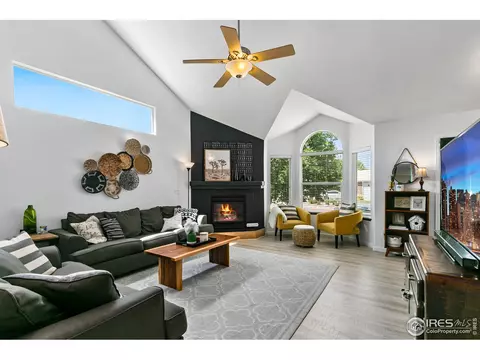885 Bluegrass Way, Windsor, CO 80550 photo 4