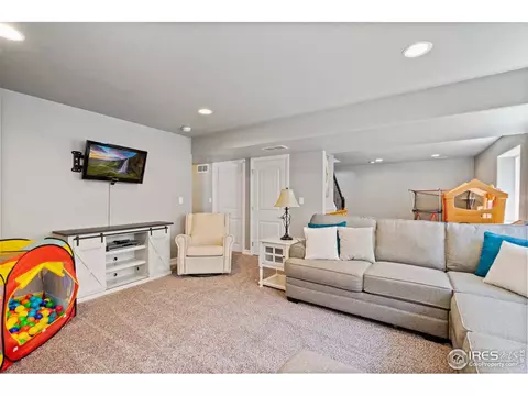 5704 Osbourne Dr, Windsor, CO 80550 photo 33