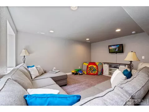 5704 Osbourne Dr, Windsor, CO 80550 photo 34