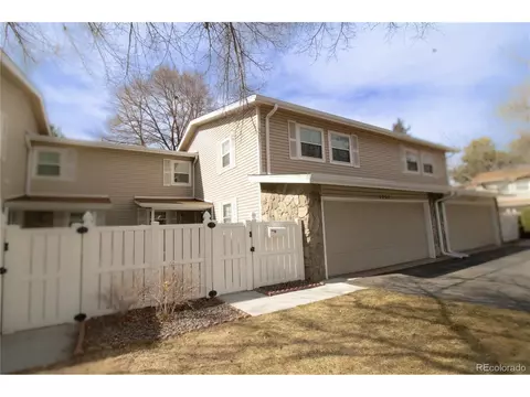 2752 S Heather Gardens Way #303-13, Aurora, CO 80014