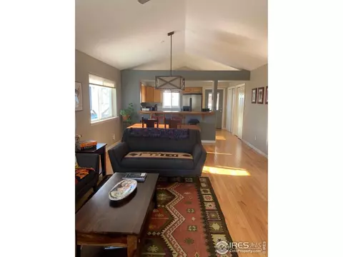 827 3rd Ave, Lyons, CO 80540 photo 3