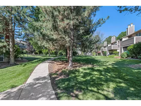 2686 E Otero Pl #2, Centennial, CO 80122 photo 2