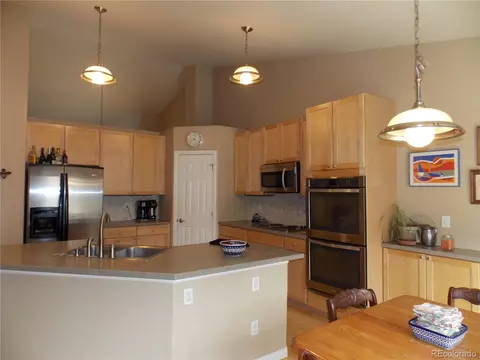 21438 E Mansfield Pl, Aurora, CO 80013 photo 9