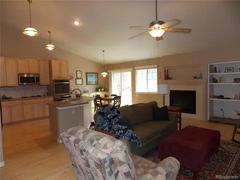 21438 E Mansfield Pl, Aurora, CO 80013 photo 7
