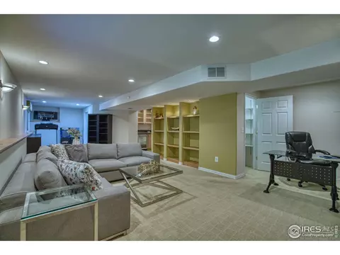 578 E 16th Ave, Longmont, CO 80504 photo 28