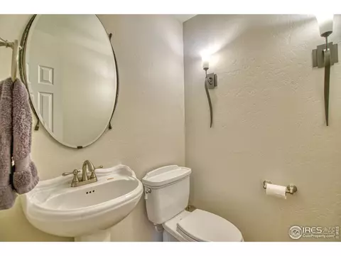 578 E 16th Ave, Longmont, CO 80504 photo 20